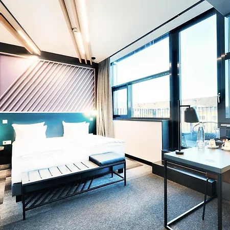B&B Hotel Muenchen-Moosach